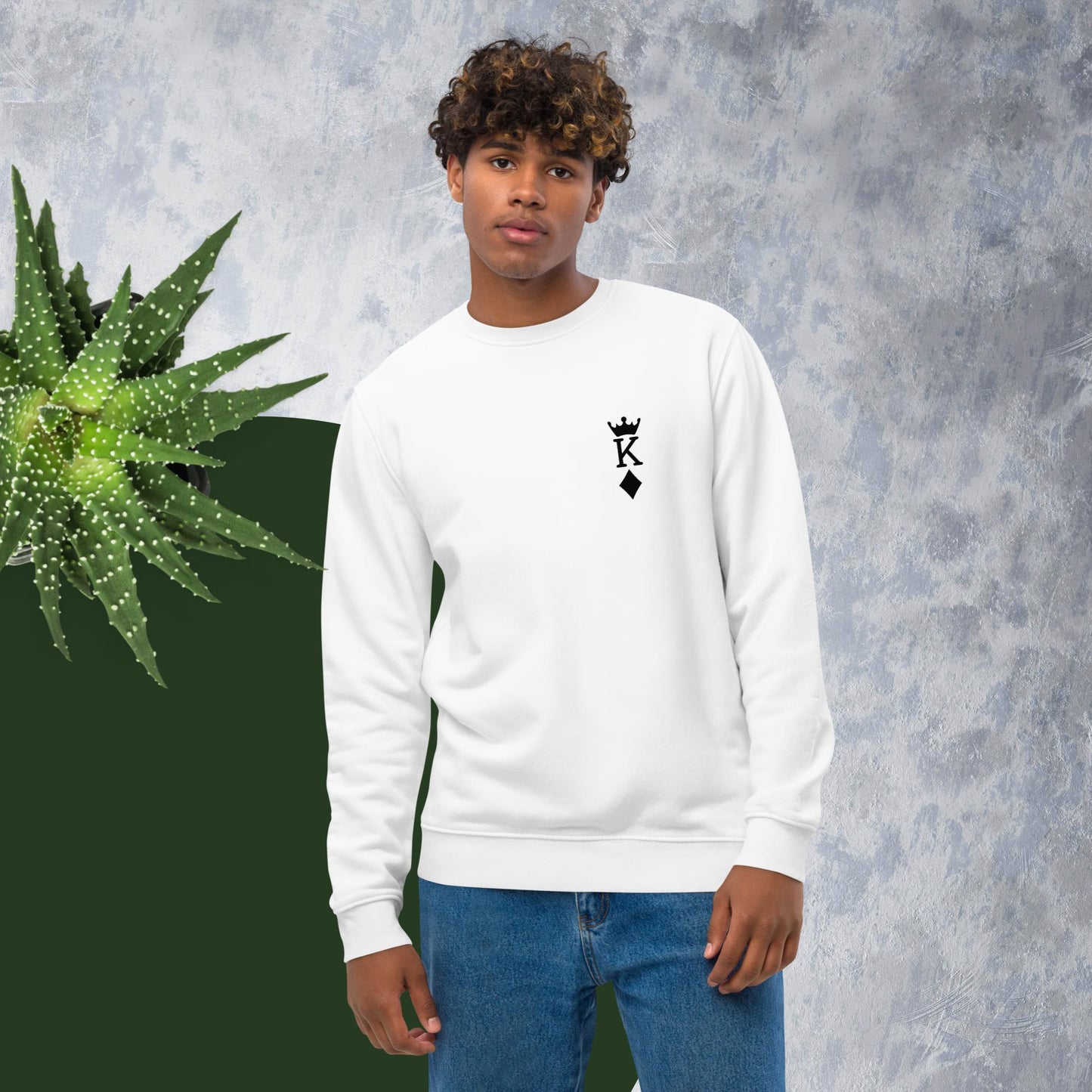 Wear your vibe: Contemporary 'King Of Diamonds' Organic Cotton Sweatshirt for good energy