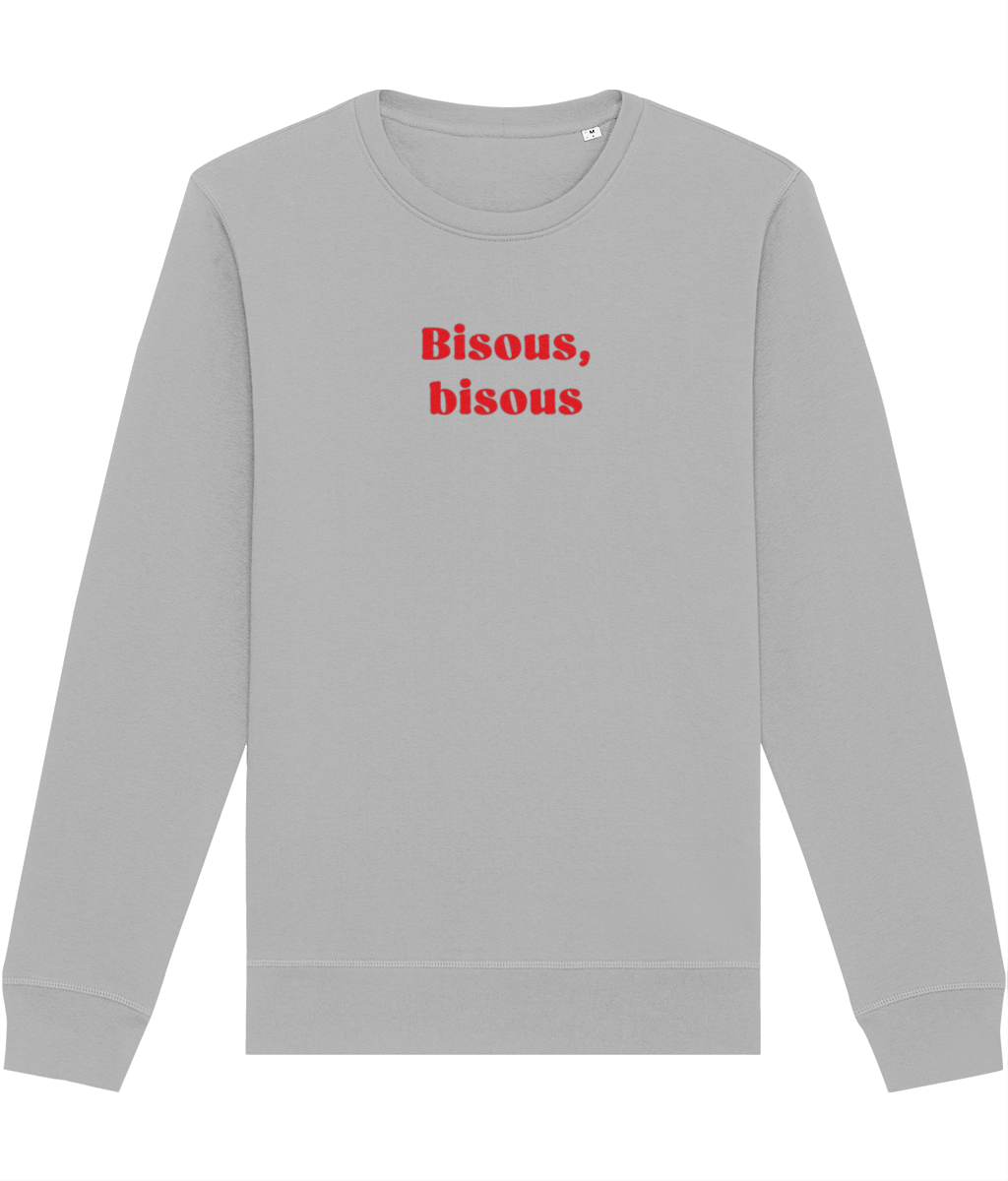 One of the best presents for Francophiles, the Francophile 'French Kiss' Sweatshirt is stylish & comfy.