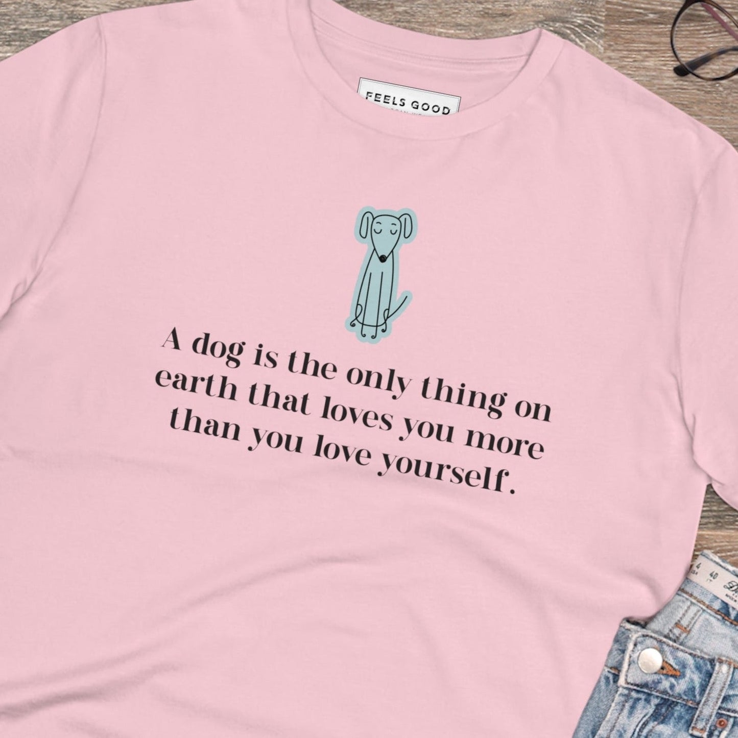 Stand out with Organic Cotton 'The Loyal Dog' Funny Dog T-shirt – a trendy t-shirt with dogs & cats.