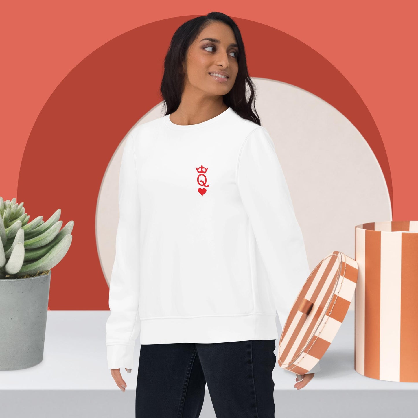 Chill like Harry in Contemporary 'Queen Of Hearts' Organic Cotton Sweatshirt