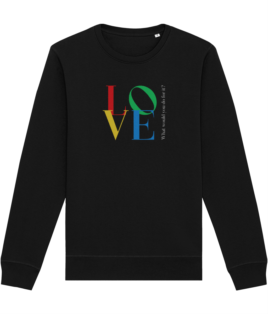 Best-selling organic cotton sweatshirt for modern men’s wardrobe.
