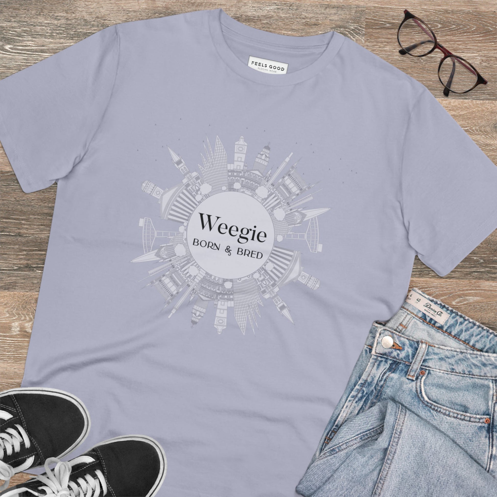 A must-have for lovers of Scottish words and phrases – get the Glaswegian Slang 'Weegie Born & Bred' tee!