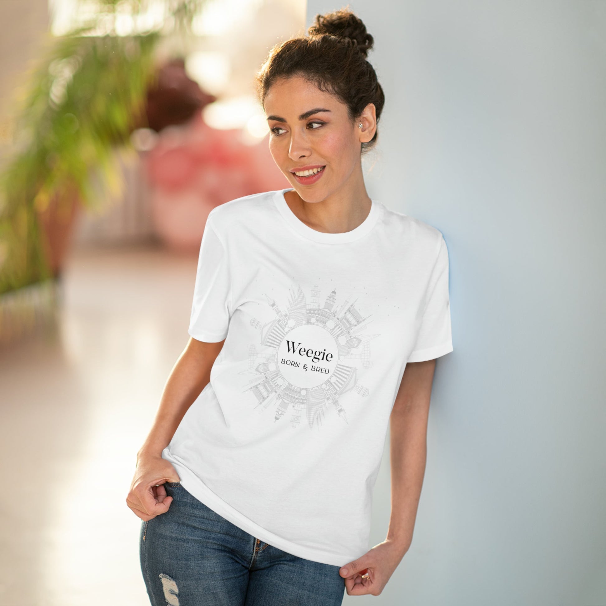 Scottish slang phrases come alive with the Glaswegian Slang 'Weegie Born & Bred' organic cotton t-shirt.