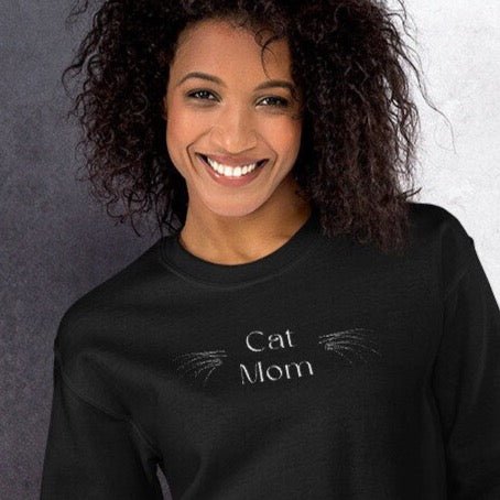 Organic Cotton 'Cat Mom' Sweatshirt for Cat Lovers with Cute Cat Print

