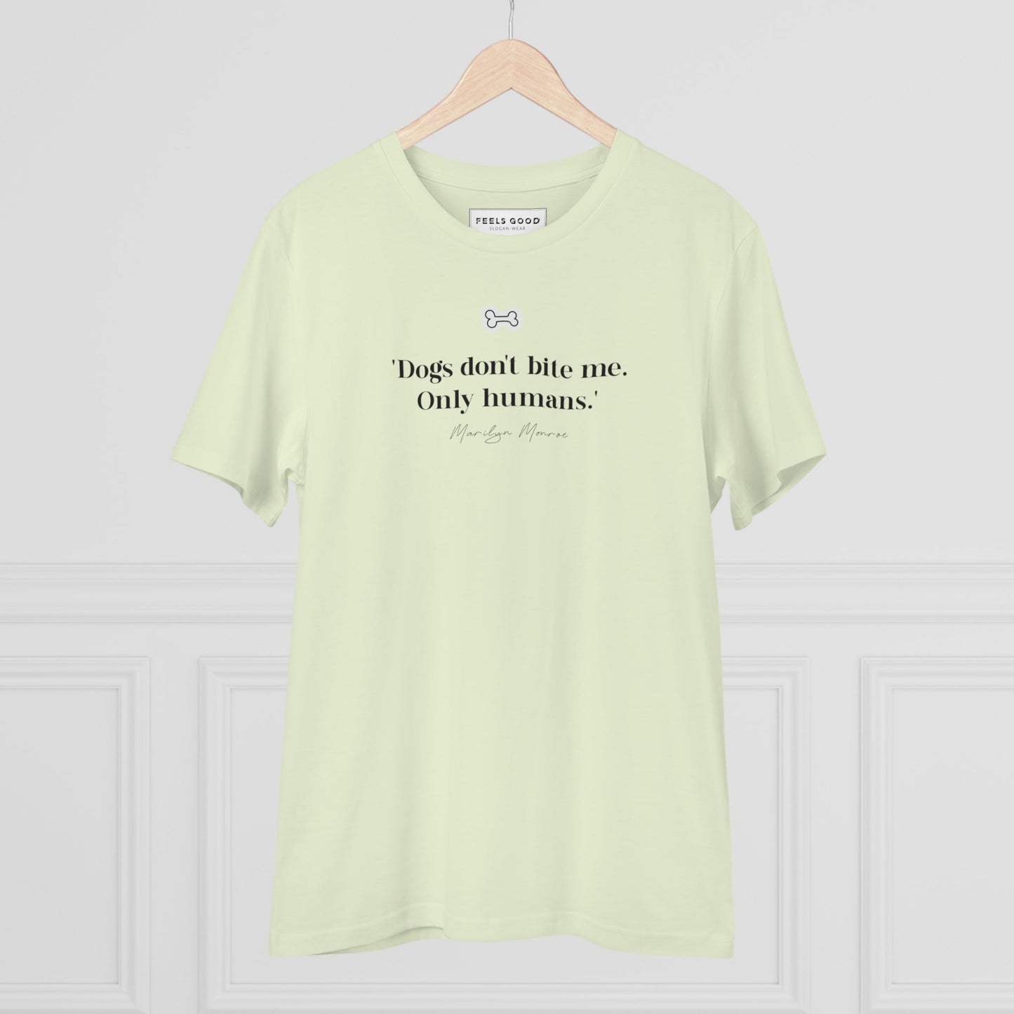 Express your love for pets with the Organic Cotton 'Dogs Don't Bite' Marilyn Dog T-shirt.