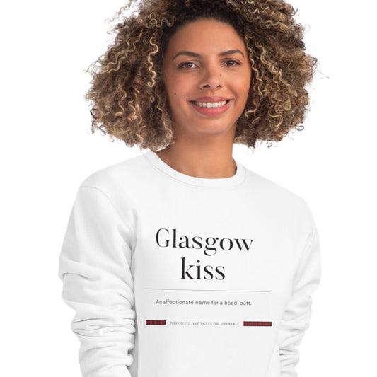 Stay warm in our organic cotton 'Glasgow Kiss' Glaswegian Slang sweatshirt – top Scottish phrases funny!