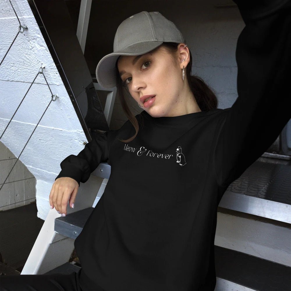 Cat sweatshirt with quote – 'Meow & Forever' organic cotton top

