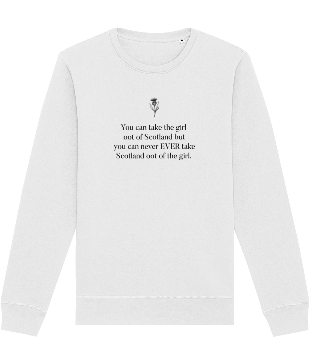 Classic jumper Scotland style in cozy fabric, ideal for cold days and Highland vibes.

