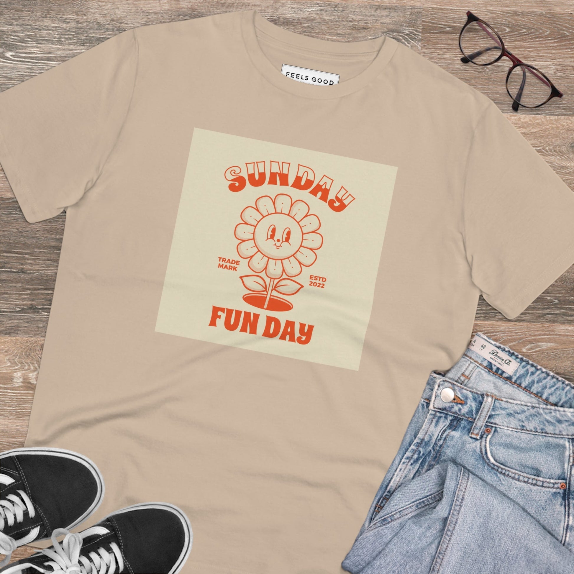 The Positive ‘Fun Day Sunday’ Retro Organic Cotton T-Shirt is perfect for men & women who love retro!