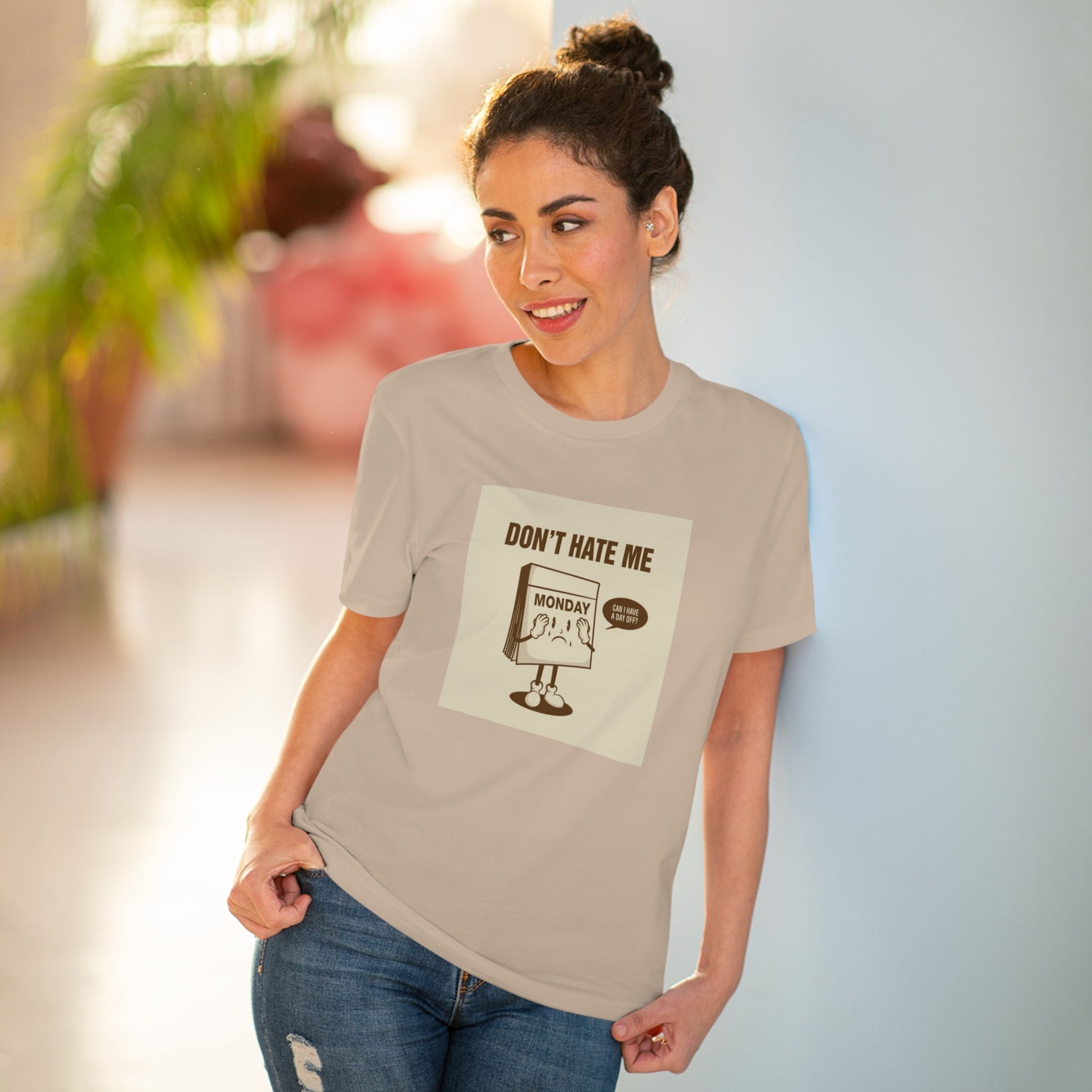Make Mondays fun with the Positive 'I Don't Hate Mondays' retro organic cotton t-shirt – retro cool!