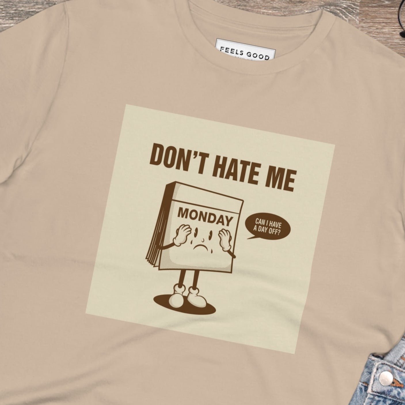 Stand out in the Positive 'I Don't Hate Mondays' retro organic cotton t-shirt – vintage vibes, comfy fit.