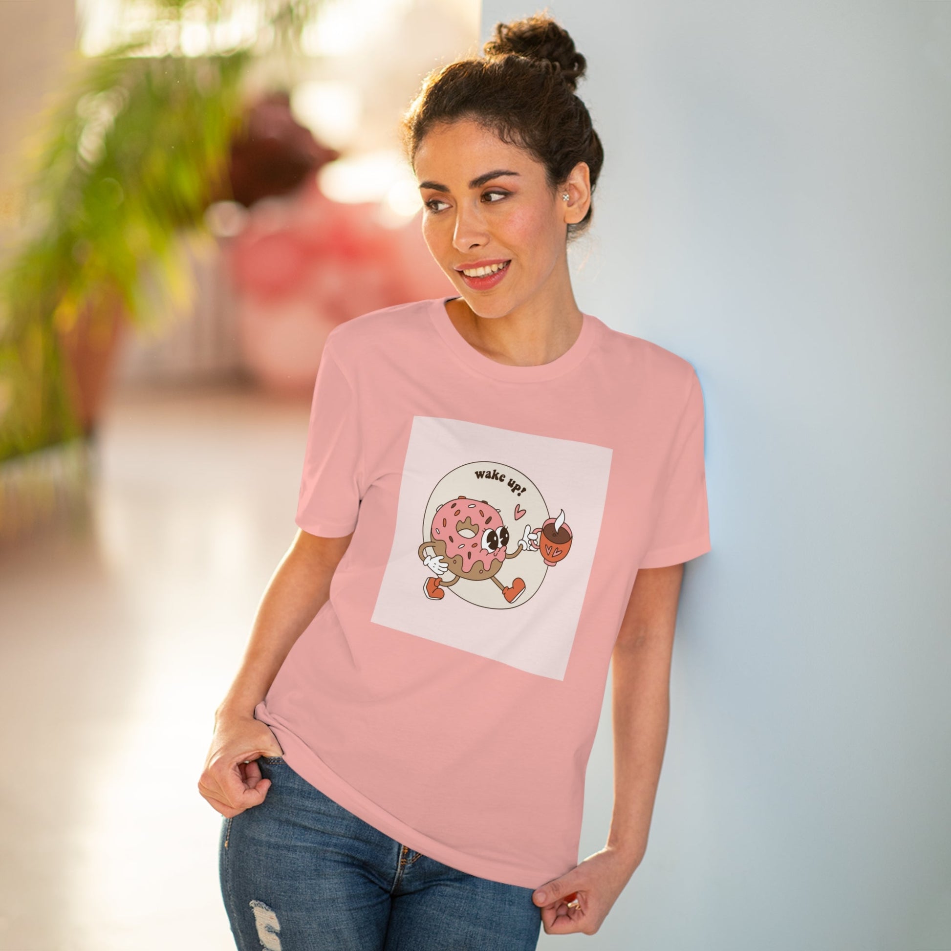 Elevate your style with the 'Wake Up' retro organic cotton t-shirt. Shop retro t-shirts for women!