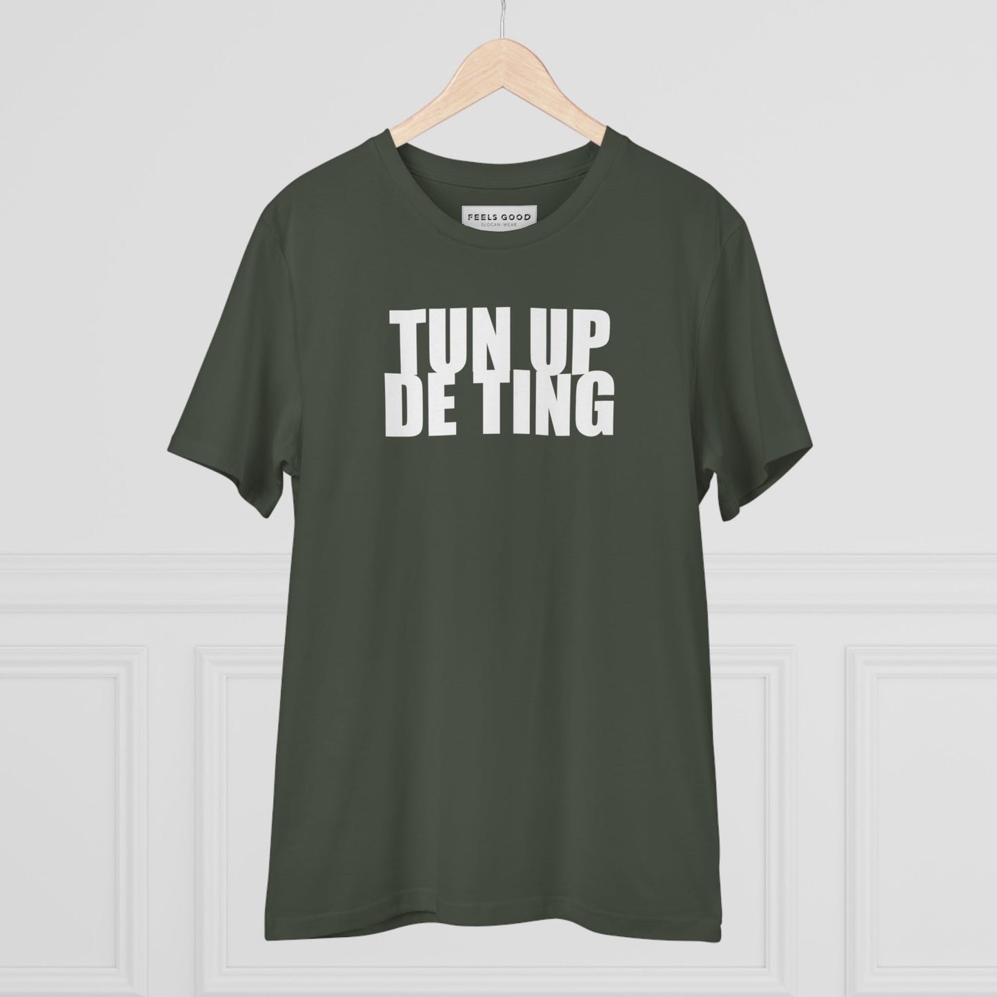 Eco-friendly 'Turn It Up' t-shirt with reggae rhythm and hip hop style.

