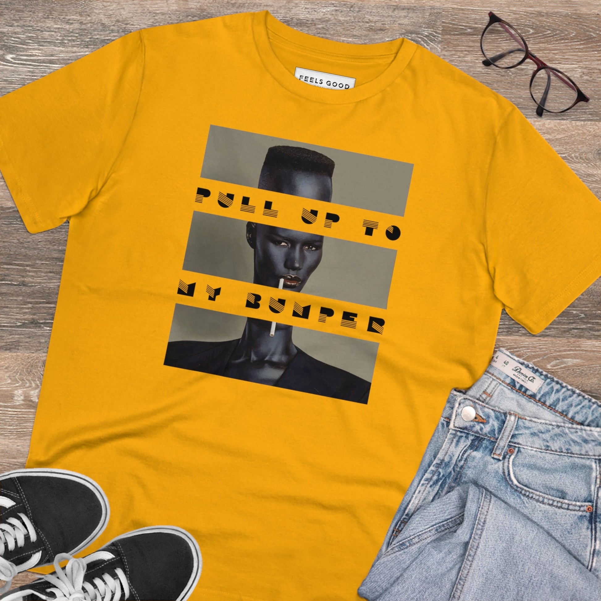 Rock the streets in this hiphop t shirt—Urban 'Pull Up To My Bumper' Grace Organic Cotton T-shirt.