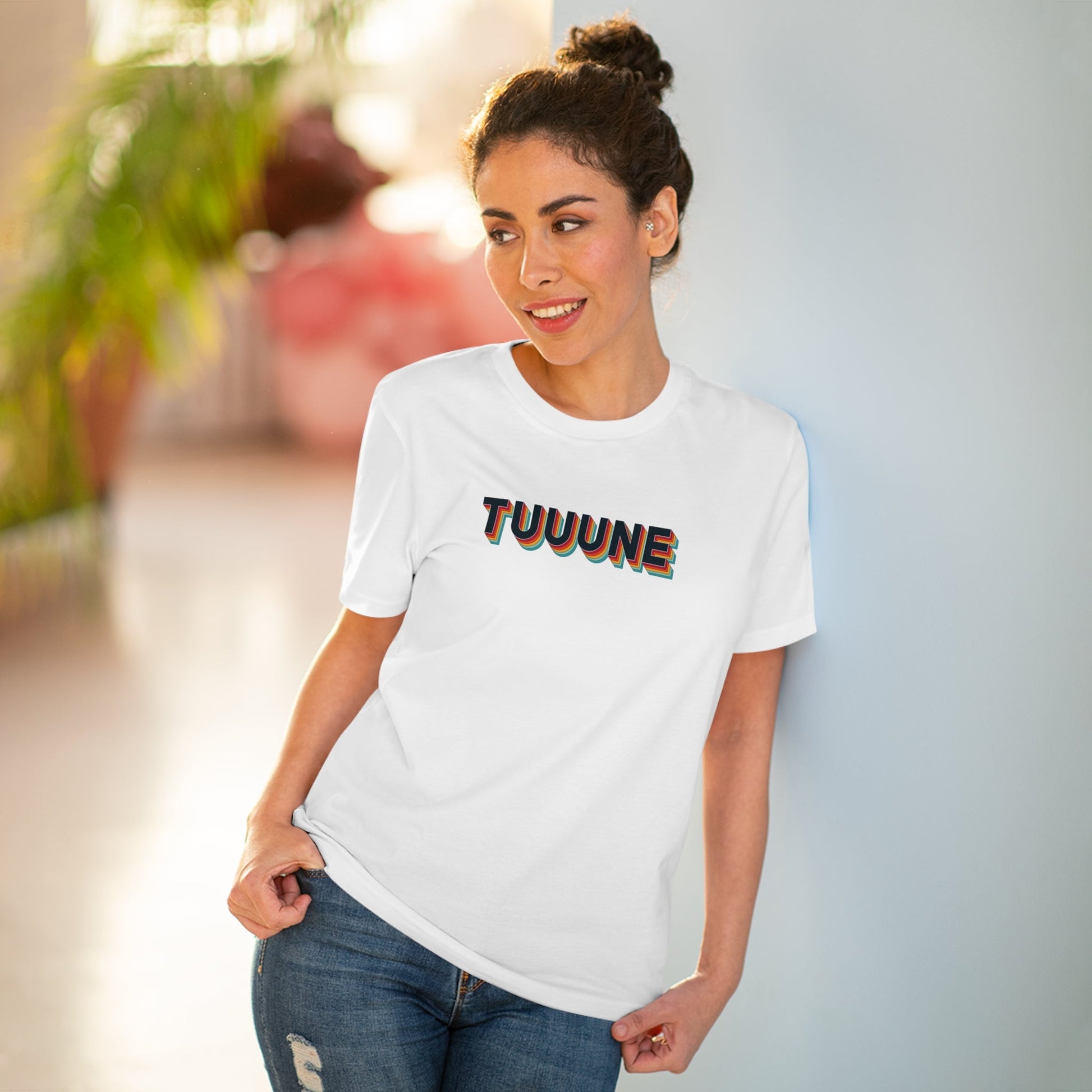 Hip hop t-shirt lovers will love the Urban 'Tuuuuune' Organic Cotton T-shirt for its style.

